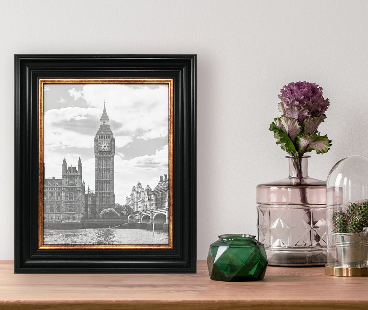 Vintage Black Shabby Chic Photo Frame - 10x8 - photoframesandart