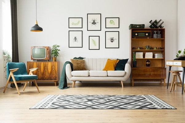 Top Retro Photo Frames for Timeless Decor