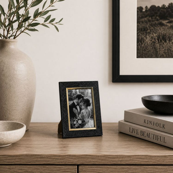 Black and Gold Photo Frame | 6x4"