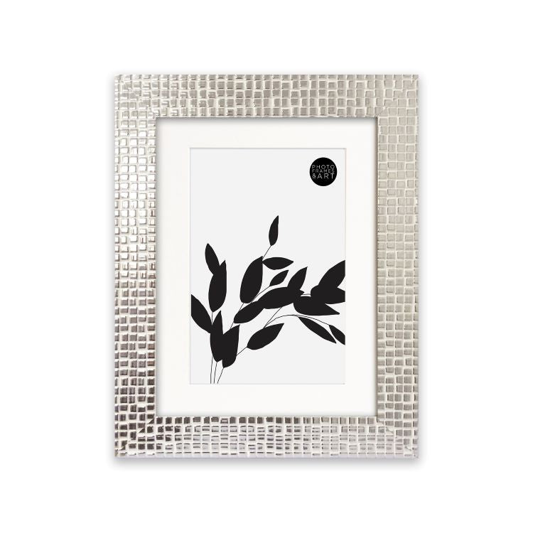 Everyday 7x5 Photo Frame With Mount | Henley Chrome