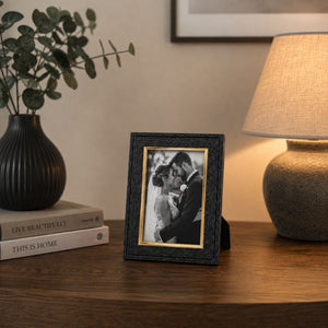 Black and Gold Photo Frame | 7x5"