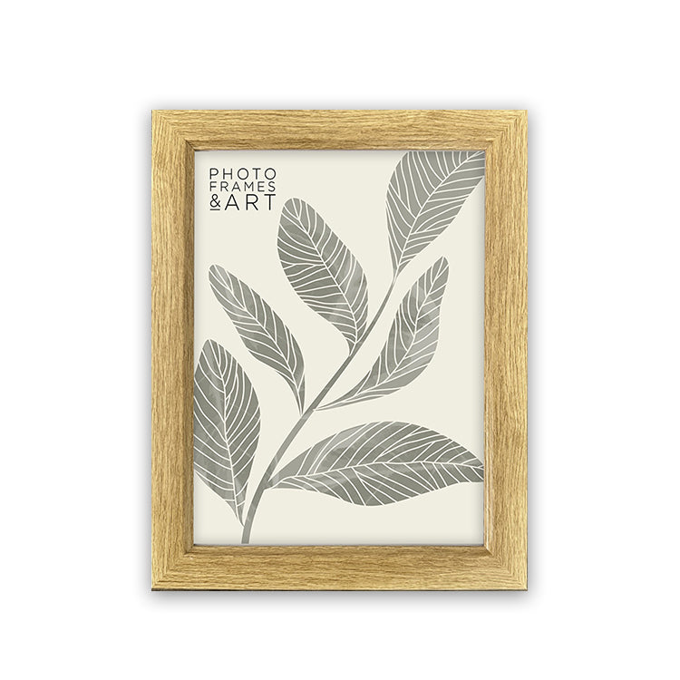 Everyday 8x6 Picture Frame | Classic Oak Effect