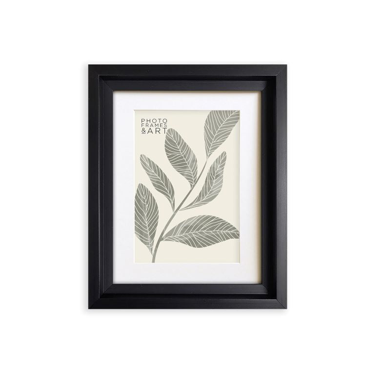 Everyday 9x7 Photo Frame With Mount | Hoxton Black