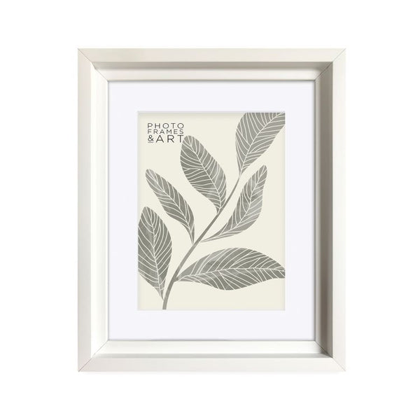 Everyday 12x10 Photo Frame With Mount | Hoxton White