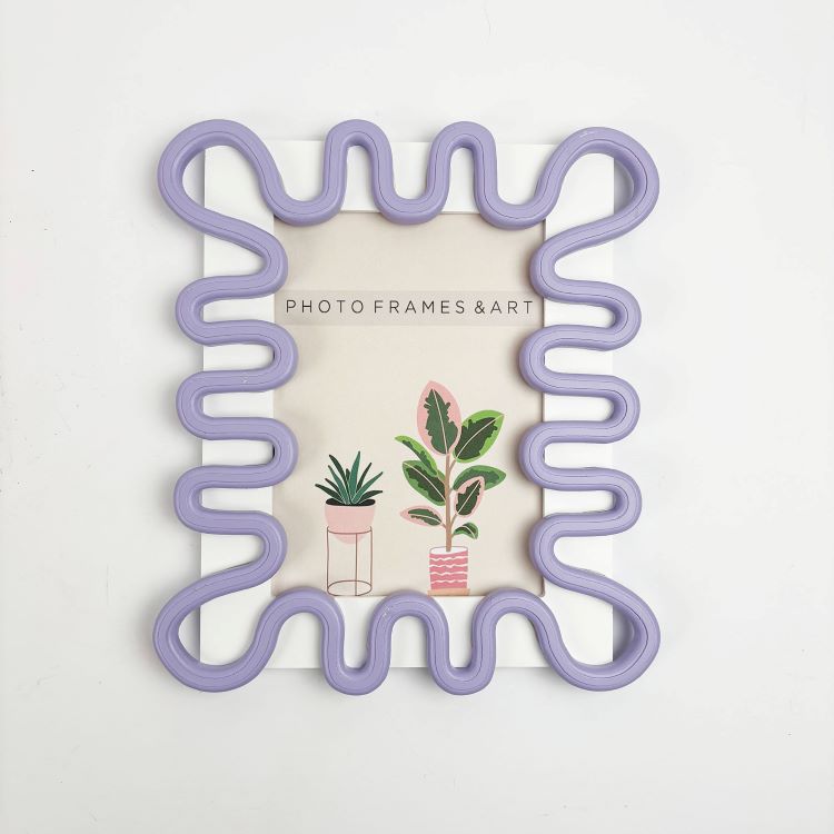 Squiggly Purple Frame | 7x5"