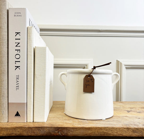 White Ceramic Milk Churn Vases | 2 Sizes Available