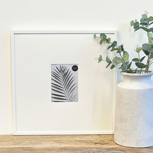 Oversized Mount Wooden 18x18" White Frame For 7x5" | Signature Collection