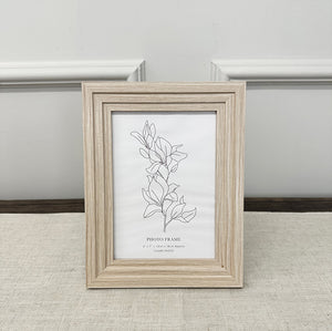 7x5" Layered Edge Photo Frame | Natural