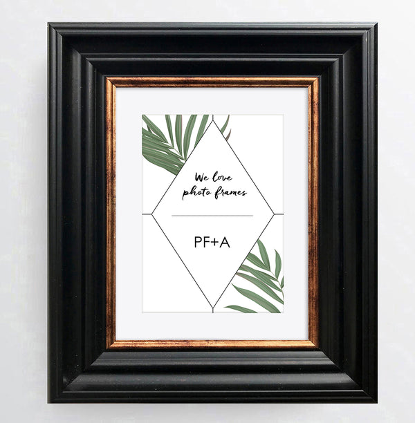 Vintage Black Shabby Chic Photo Frame - 8x6" - photoframesandart